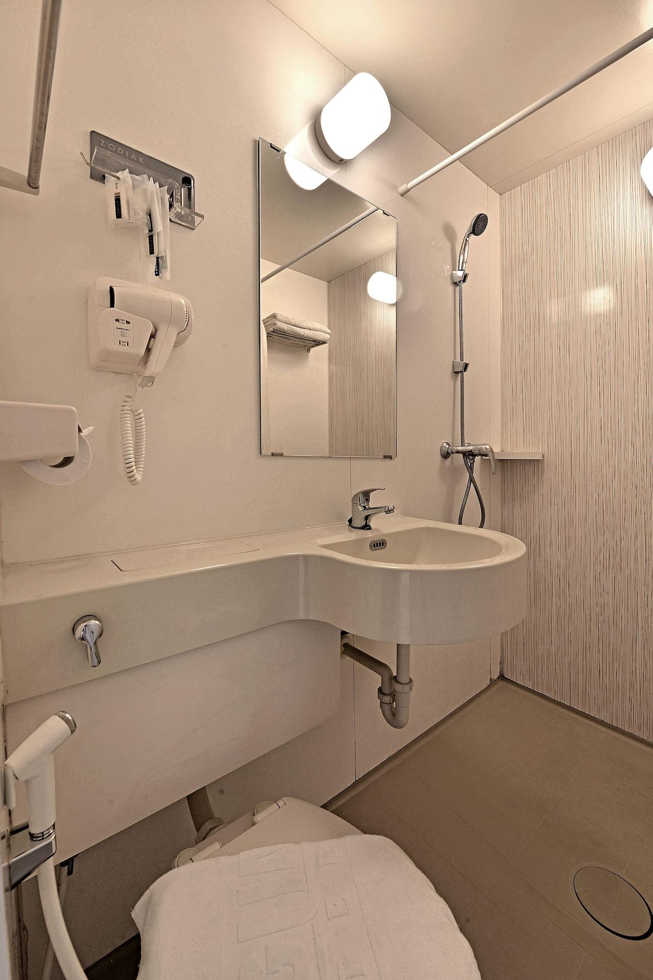 Zodiak Asia Afrika By Kagum Hotels Bandung Extérieur photo