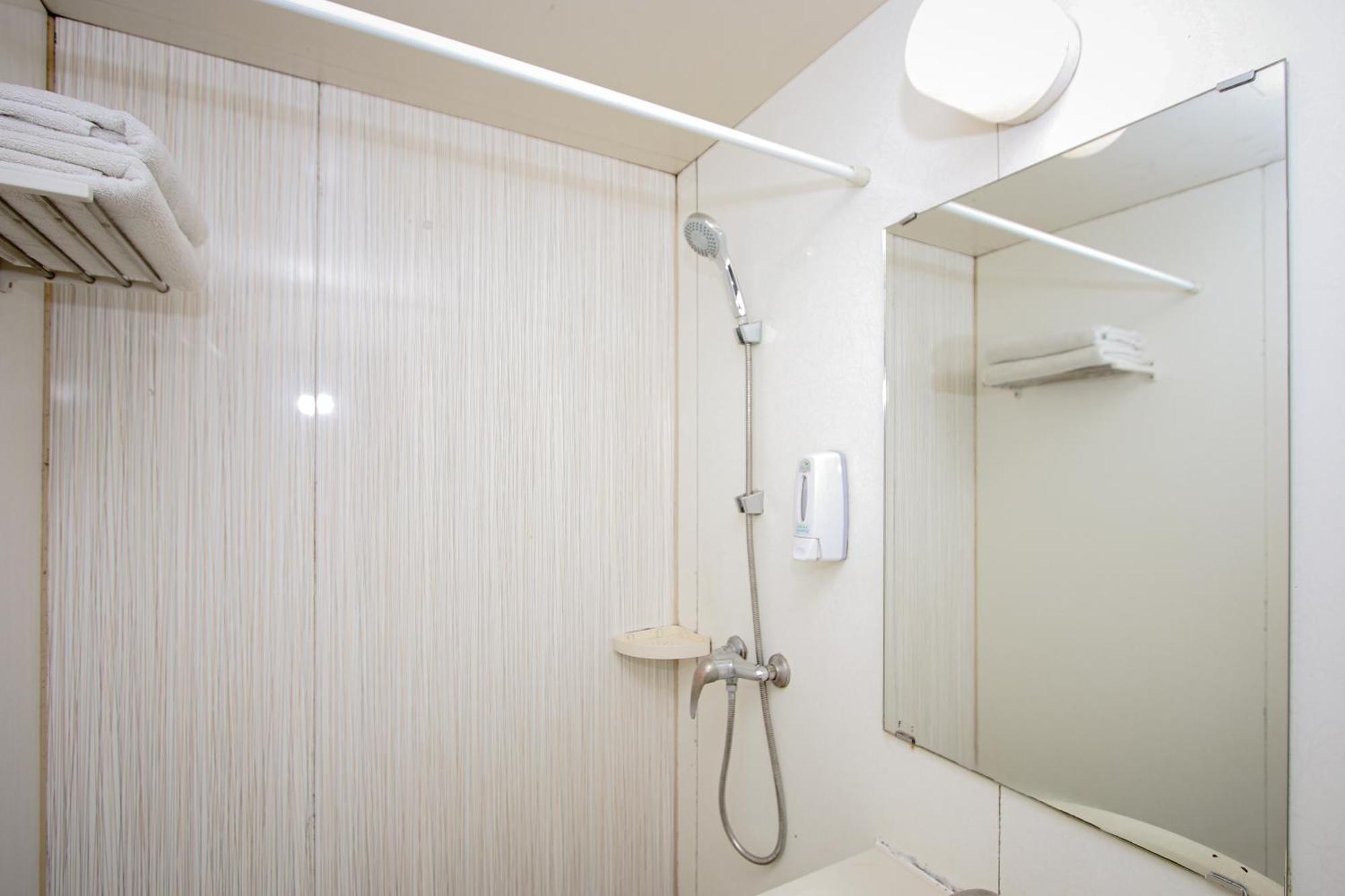 Zodiak Asia Afrika By Kagum Hotels Bandung Extérieur photo