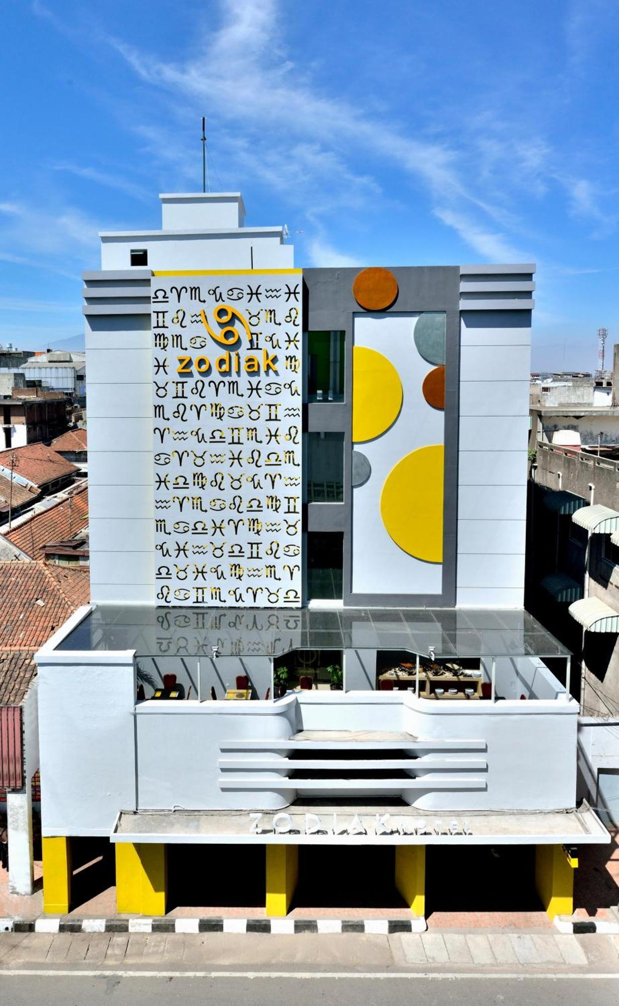 Zodiak Asia Afrika By Kagum Hotels Bandung Extérieur photo